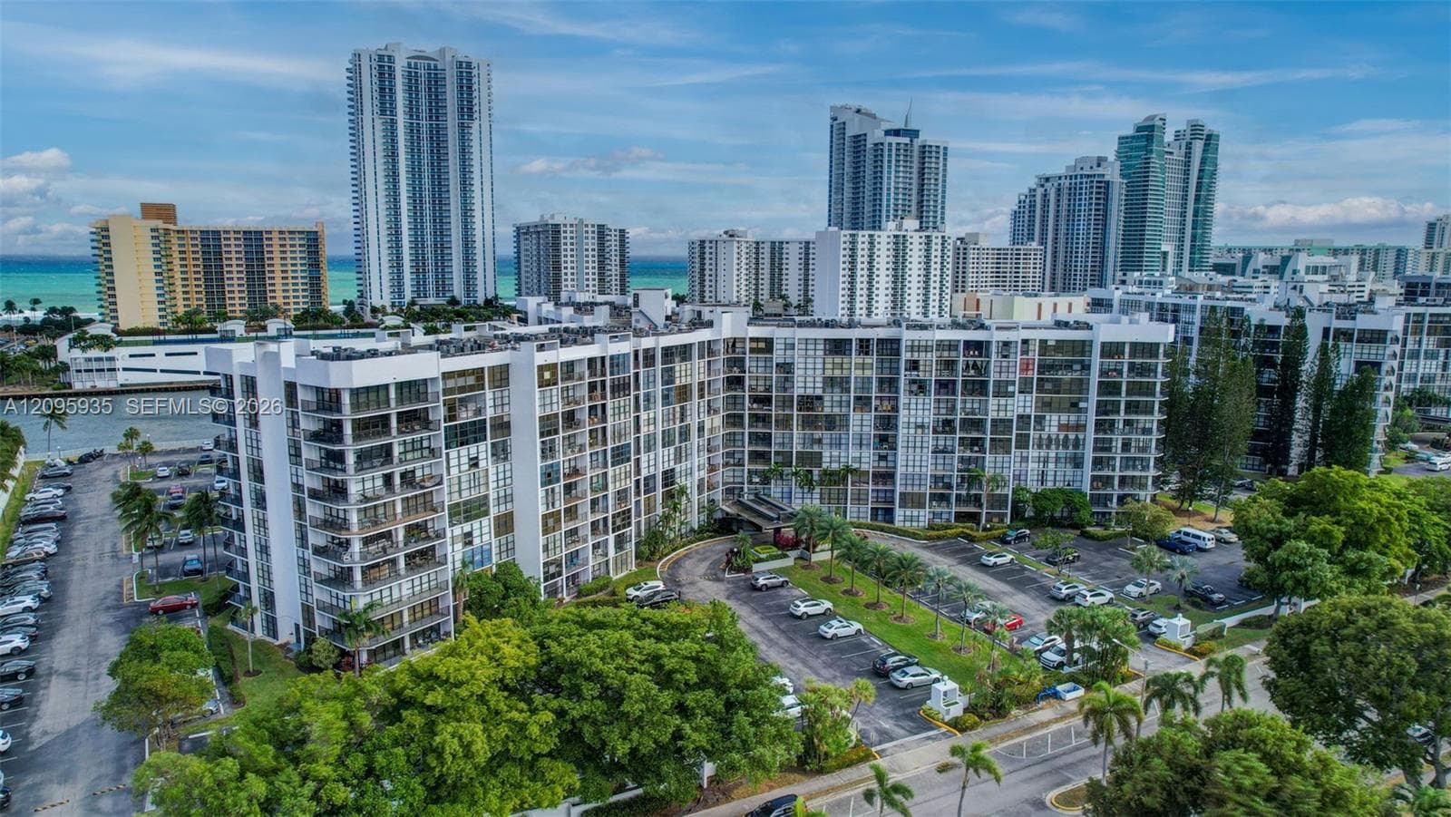 OCEANVIEW PARK CONDO · #715 in Hallandale Beach - Photo 53