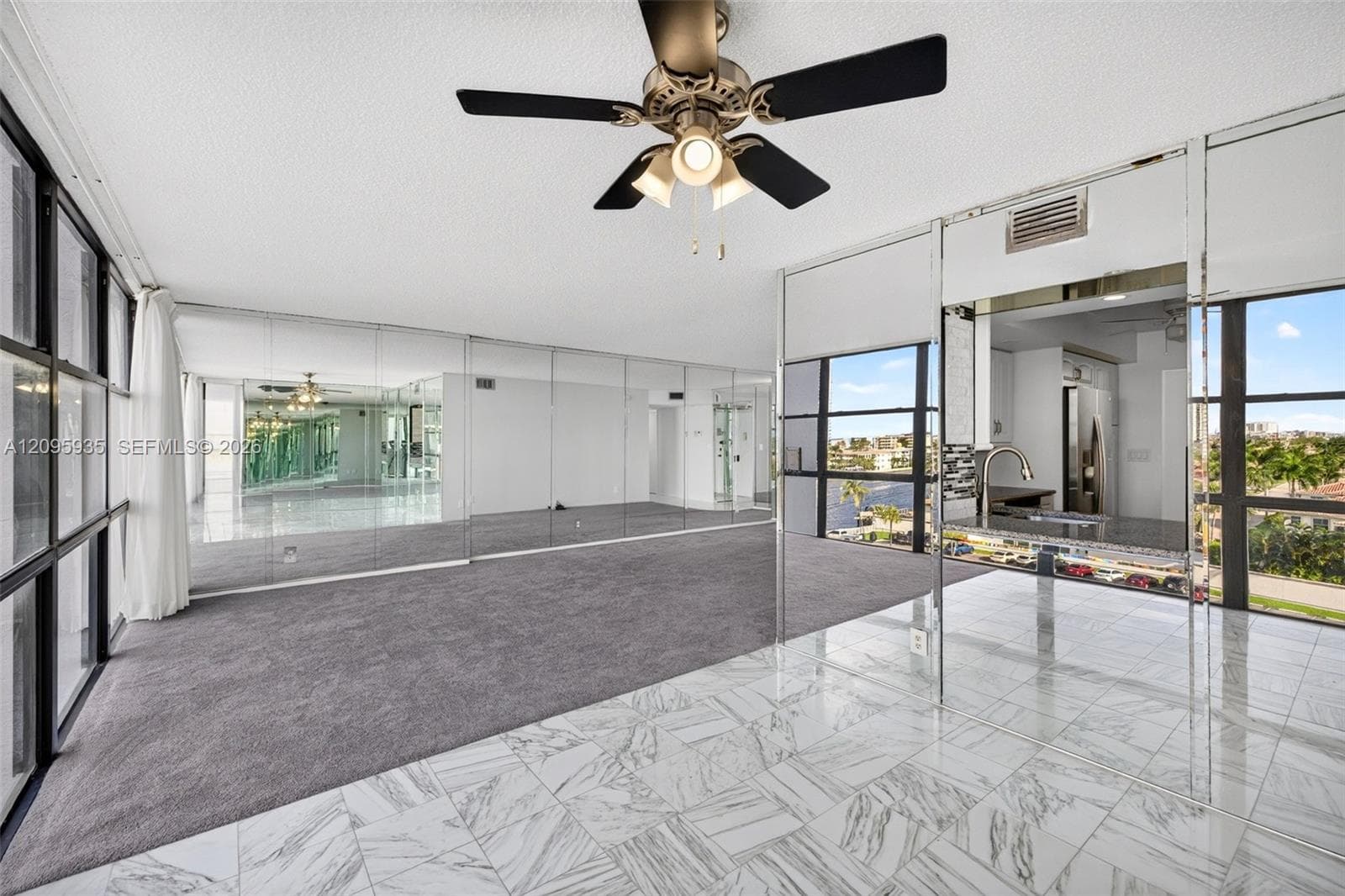 OCEANVIEW PARK CONDO · #715 in Hallandale Beach - Photo 14