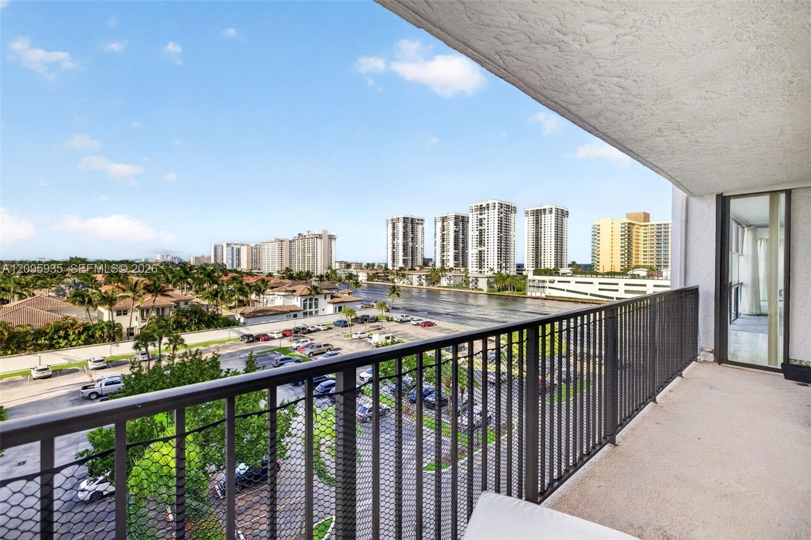 OCEANVIEW PARK CONDO · #715 in Hallandale Beach - Photo 41