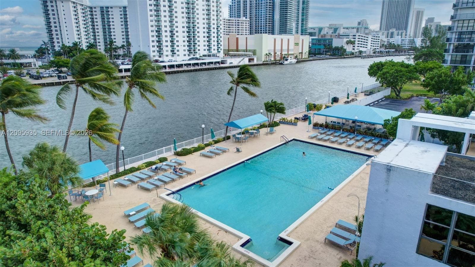 OCEANVIEW PARK CONDO · #715 in Hallandale Beach - Photo 68