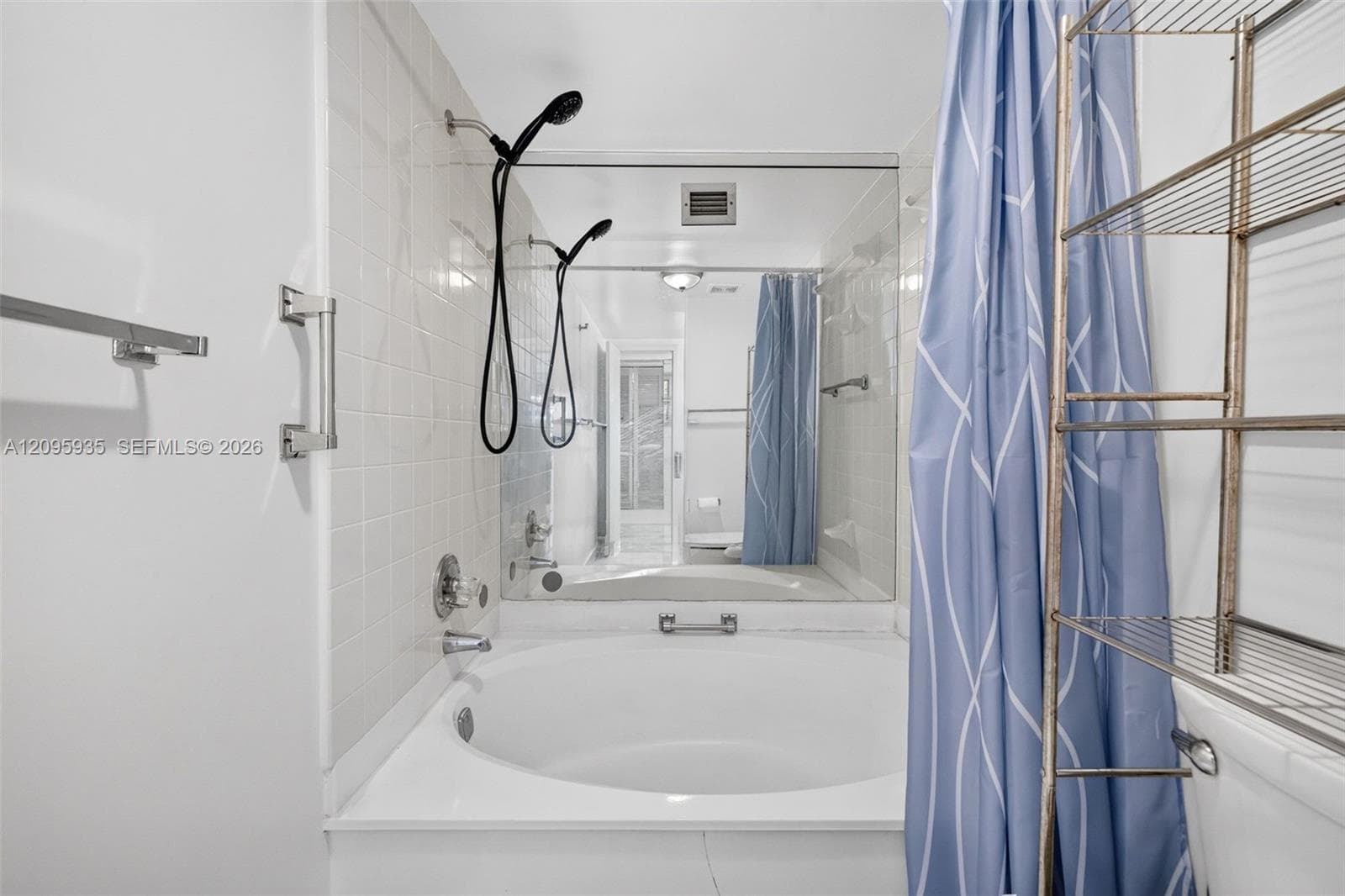OCEANVIEW PARK CONDO · #715 in Hallandale Beach - Photo 29