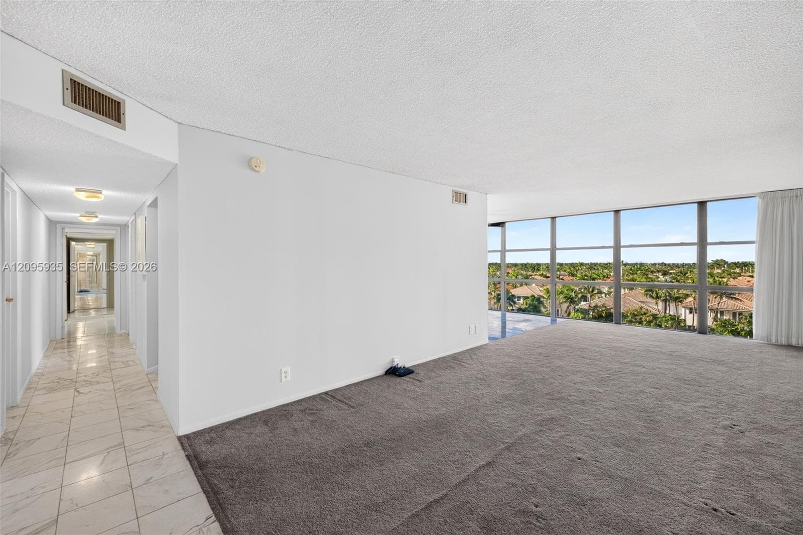 OCEANVIEW PARK CONDO · #715 in Hallandale Beach - Photo 8