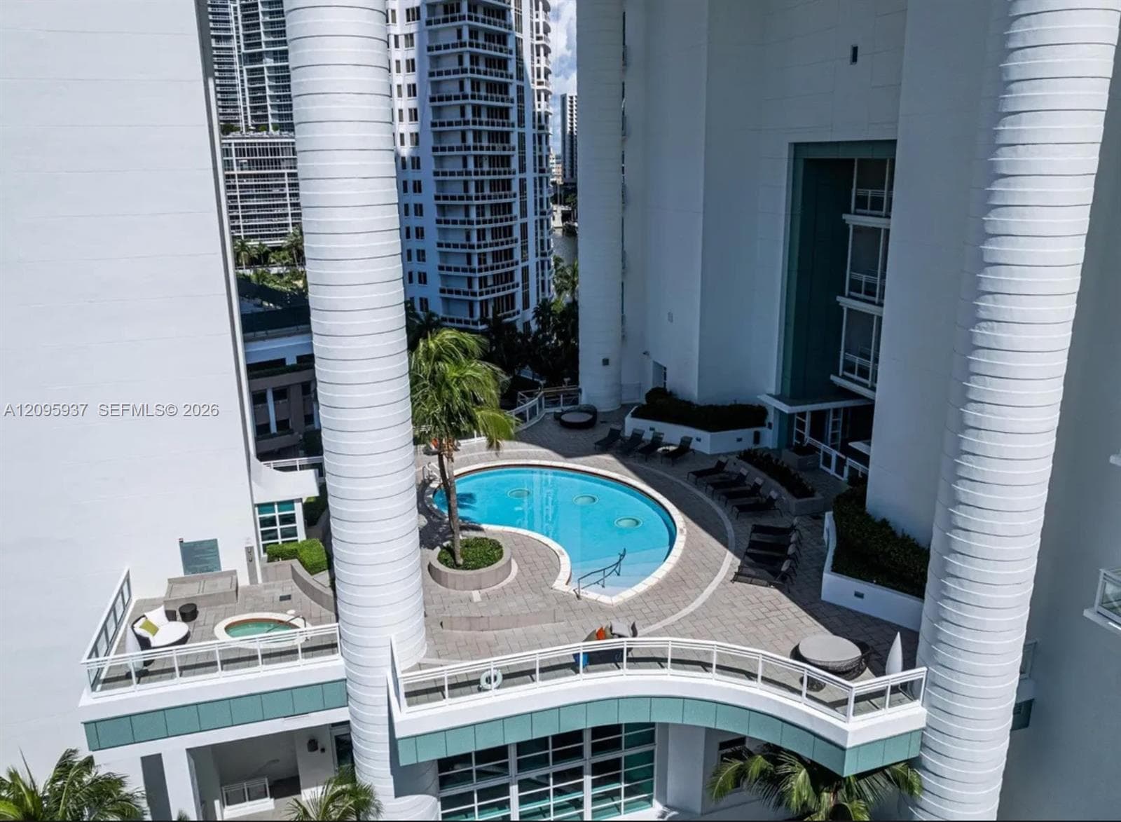 Asia Brickell Key · #1901 in Miami - Photo 47