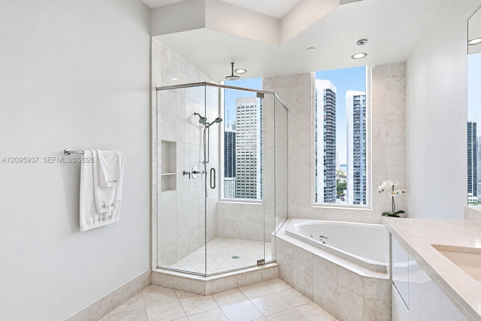 Asia Brickell Key · #1901 in Miami - Photo 30