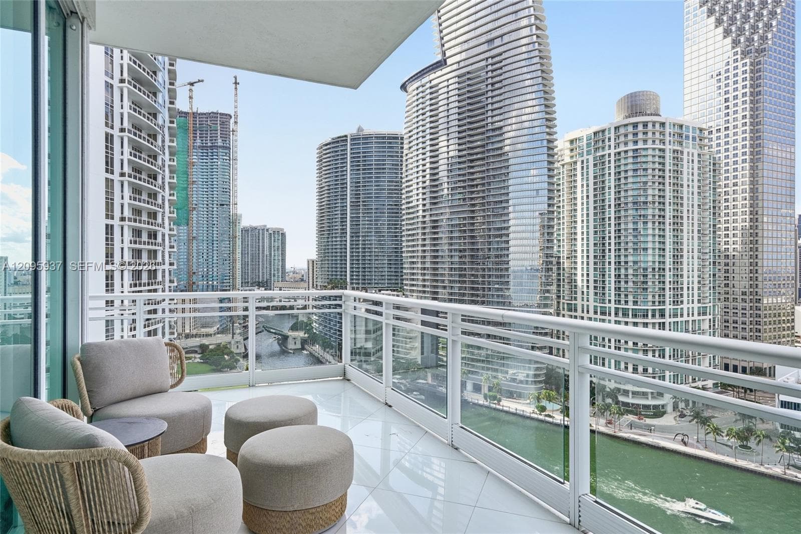 Asia Brickell Key · #1901 in Miami - Photo 38