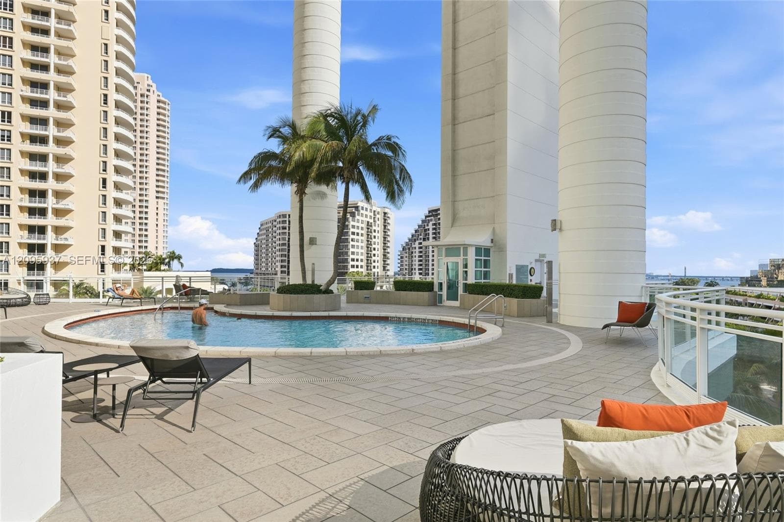 Asia Brickell Key · #1901 in Miami - Photo 50