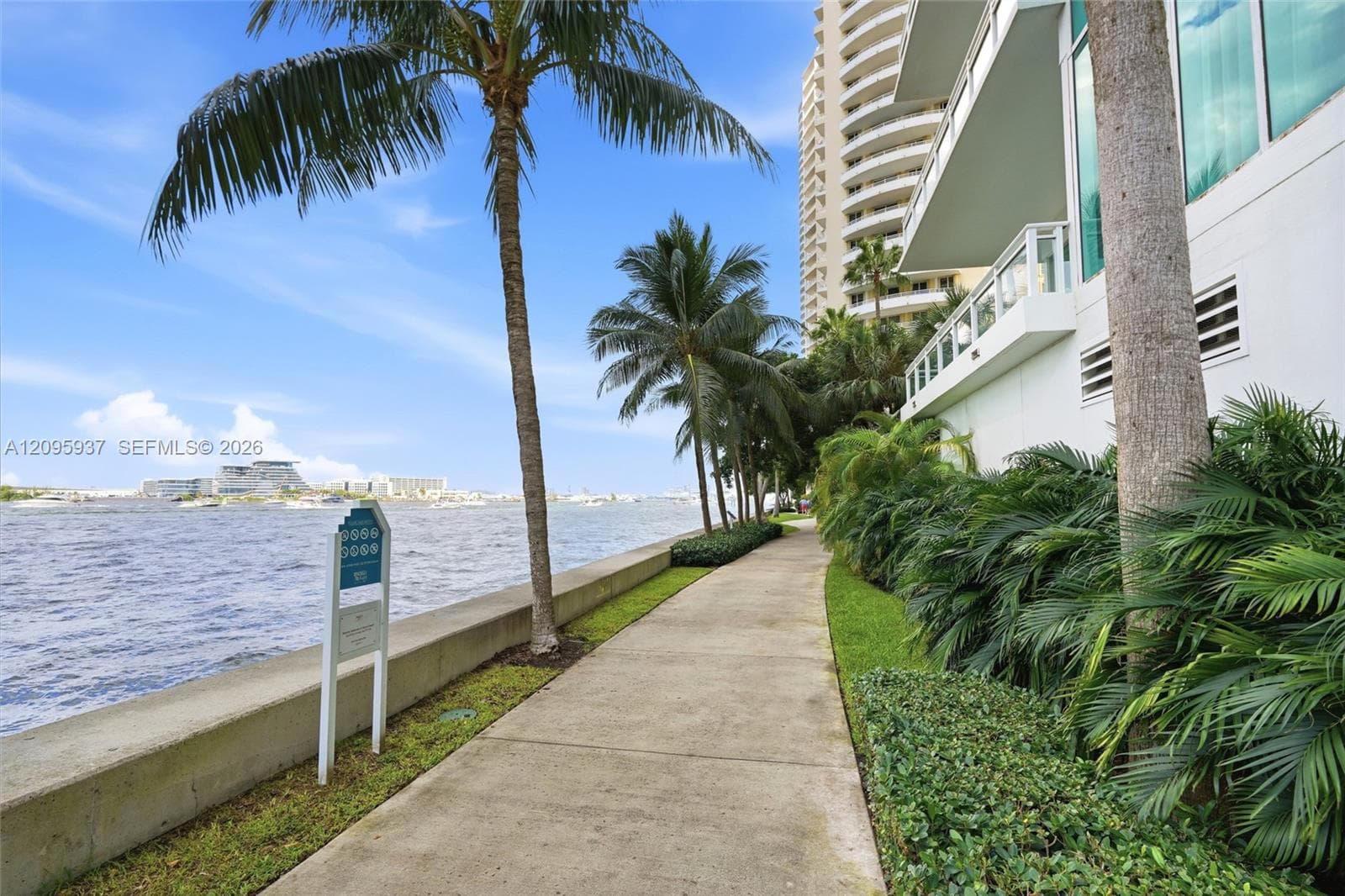 Asia Brickell Key · #1901 in Miami - Photo 58