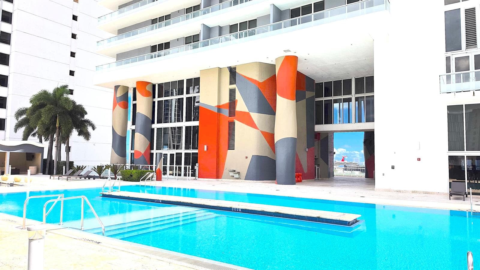 Pool 4