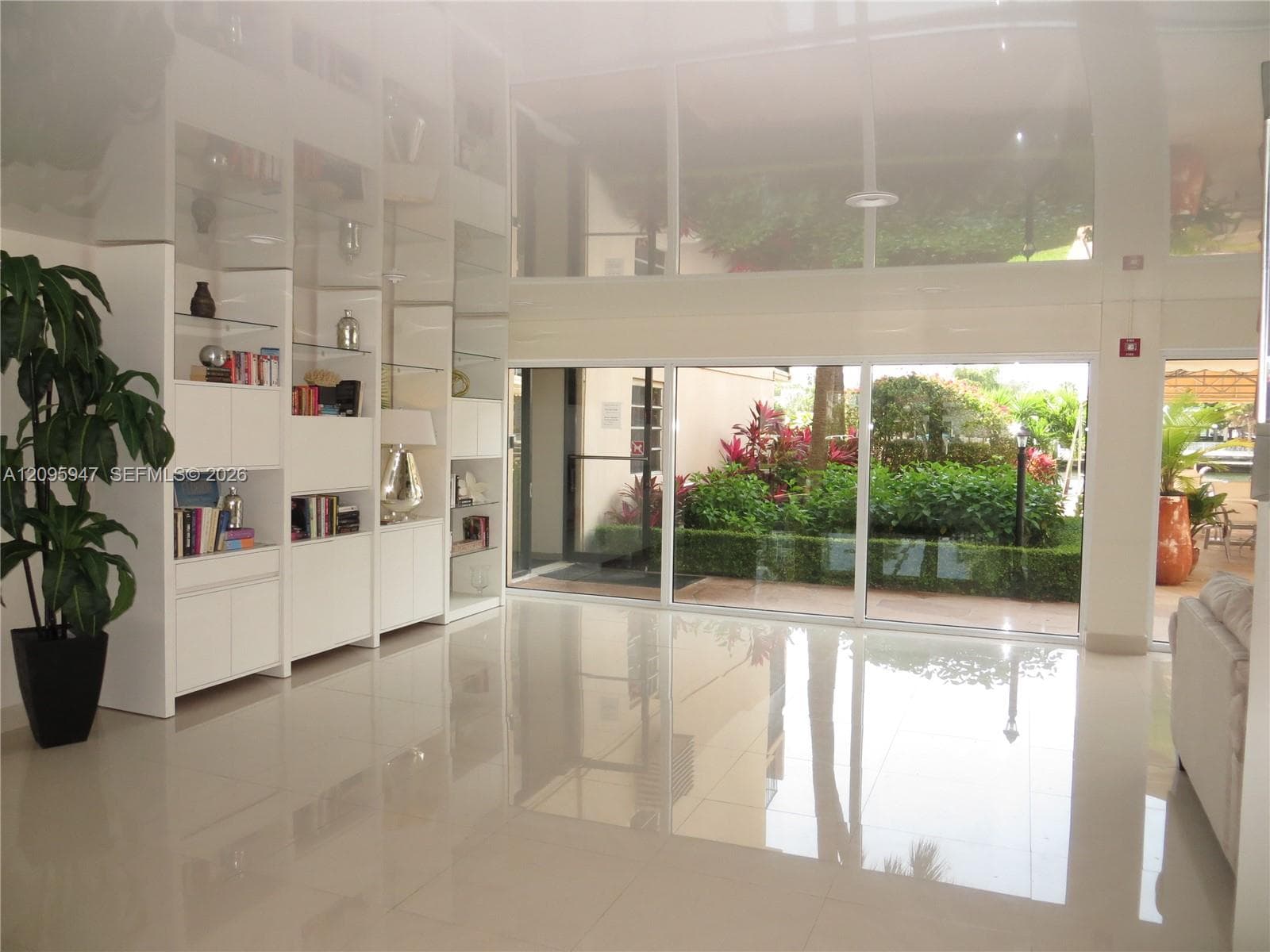 KINGS POINT IMPERIAL COND · #606 in Sunny Isles Beach - Photo 21