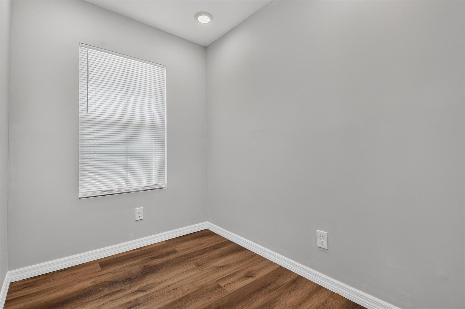6396thSt(11)