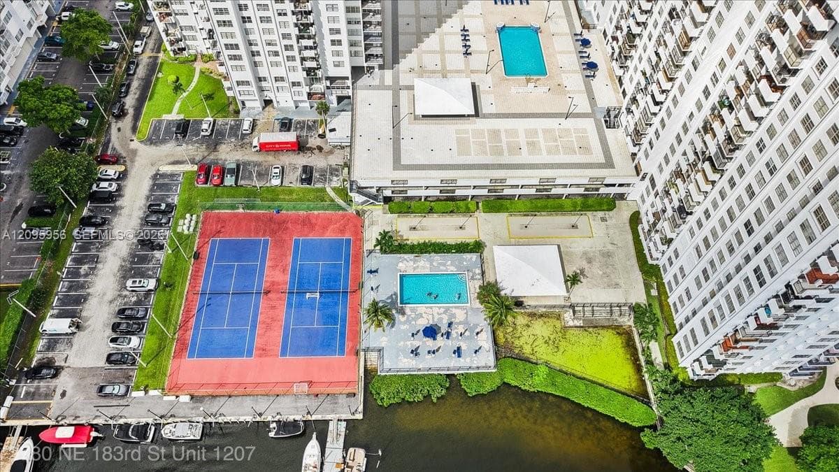 COMMODORE PLAZA CONDO · #1207 in Aventura - Photo 32