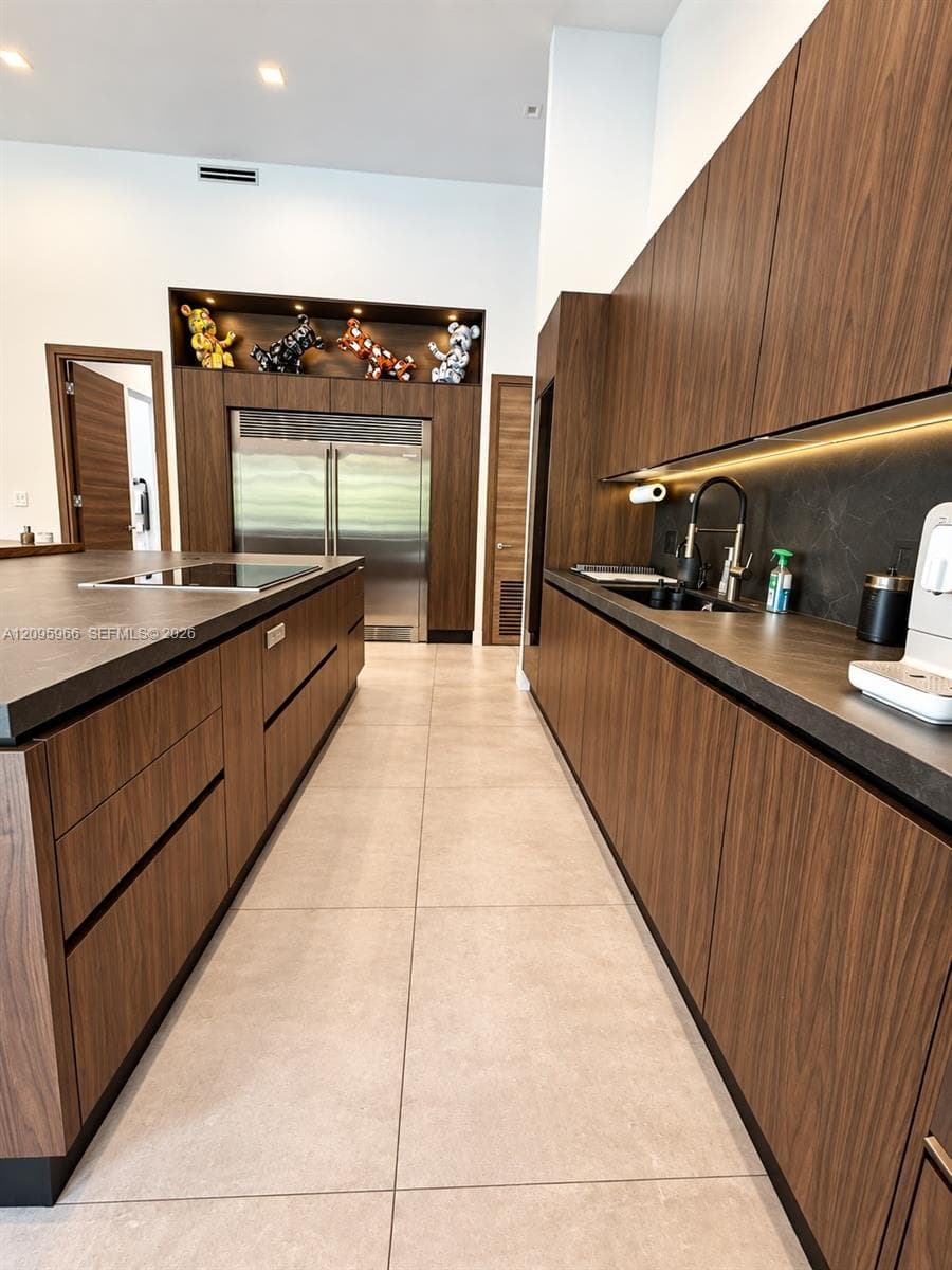 21498 Highland Lakes Blvd photo 5