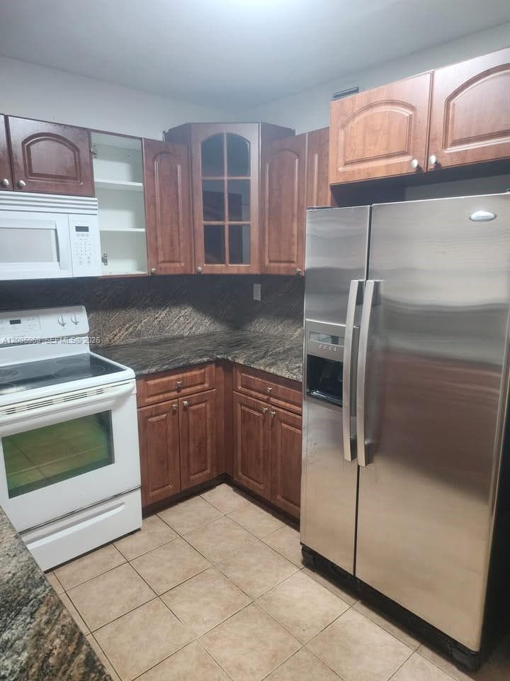PINESIDE NO 2 CONDO · #211 in Miami - Photo 2