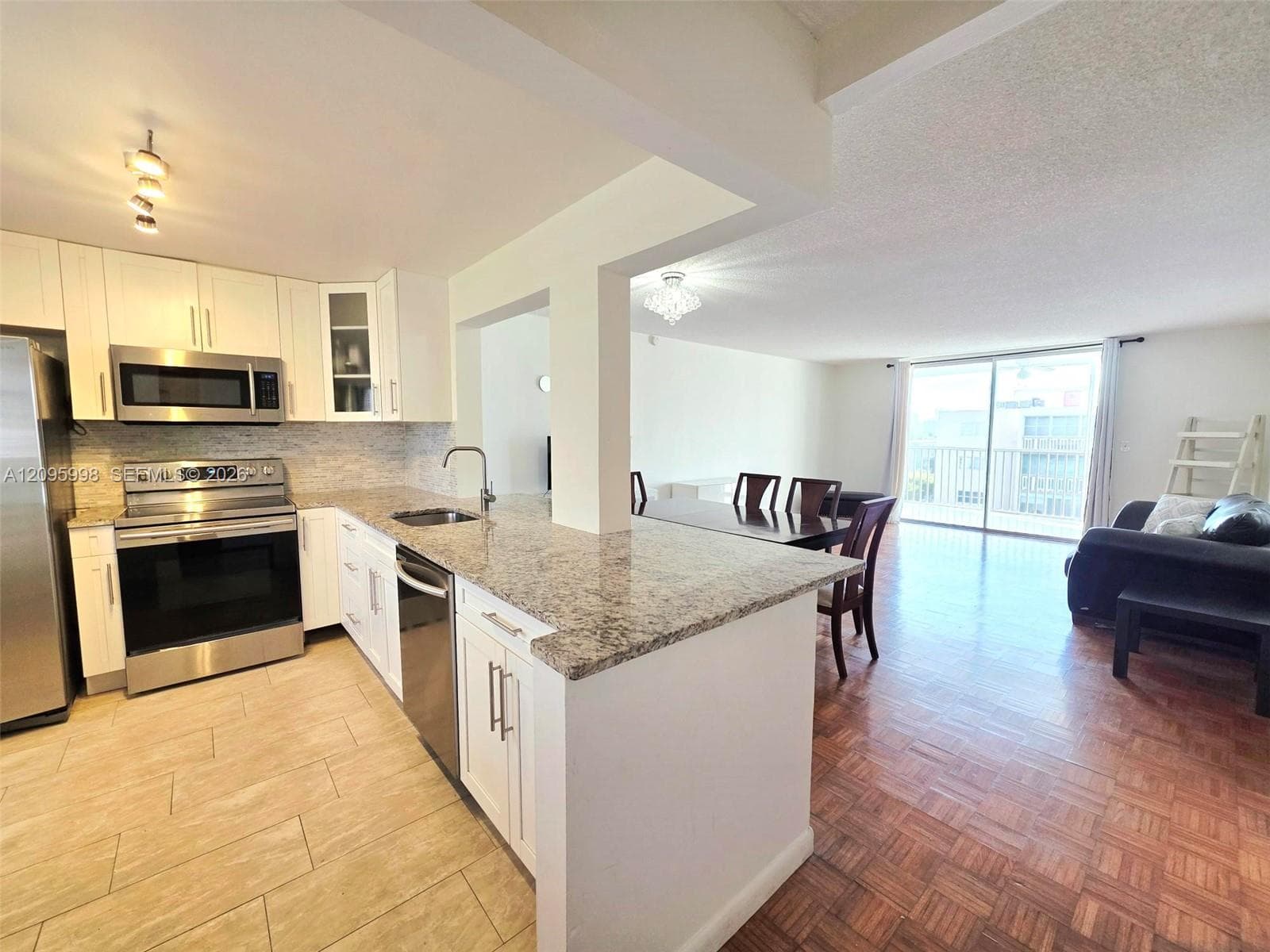 MEADOWBROOK TOWERS CONDO · #702 in Hallandale Beach - Photo 5