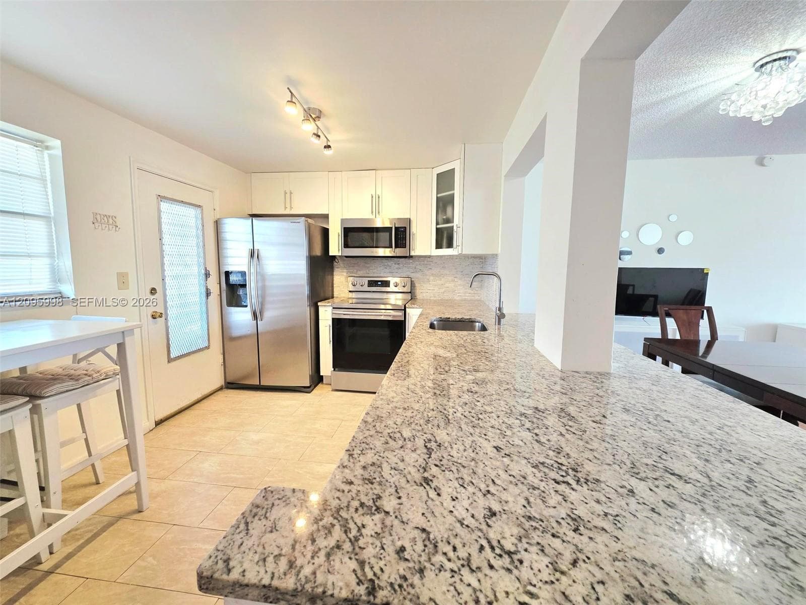 MEADOWBROOK TOWERS CONDO · #702 in Hallandale Beach - Photo 10