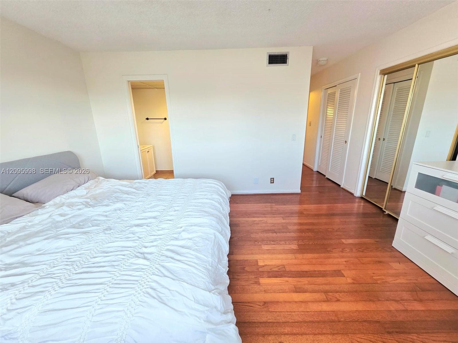 MEADOWBROOK TOWERS CONDO · #702 in Hallandale Beach - Photo 29