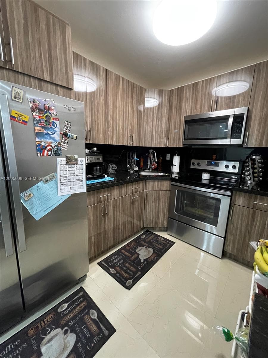 FLAMENCO CONDO · #311 in Hialeah - Photo 16