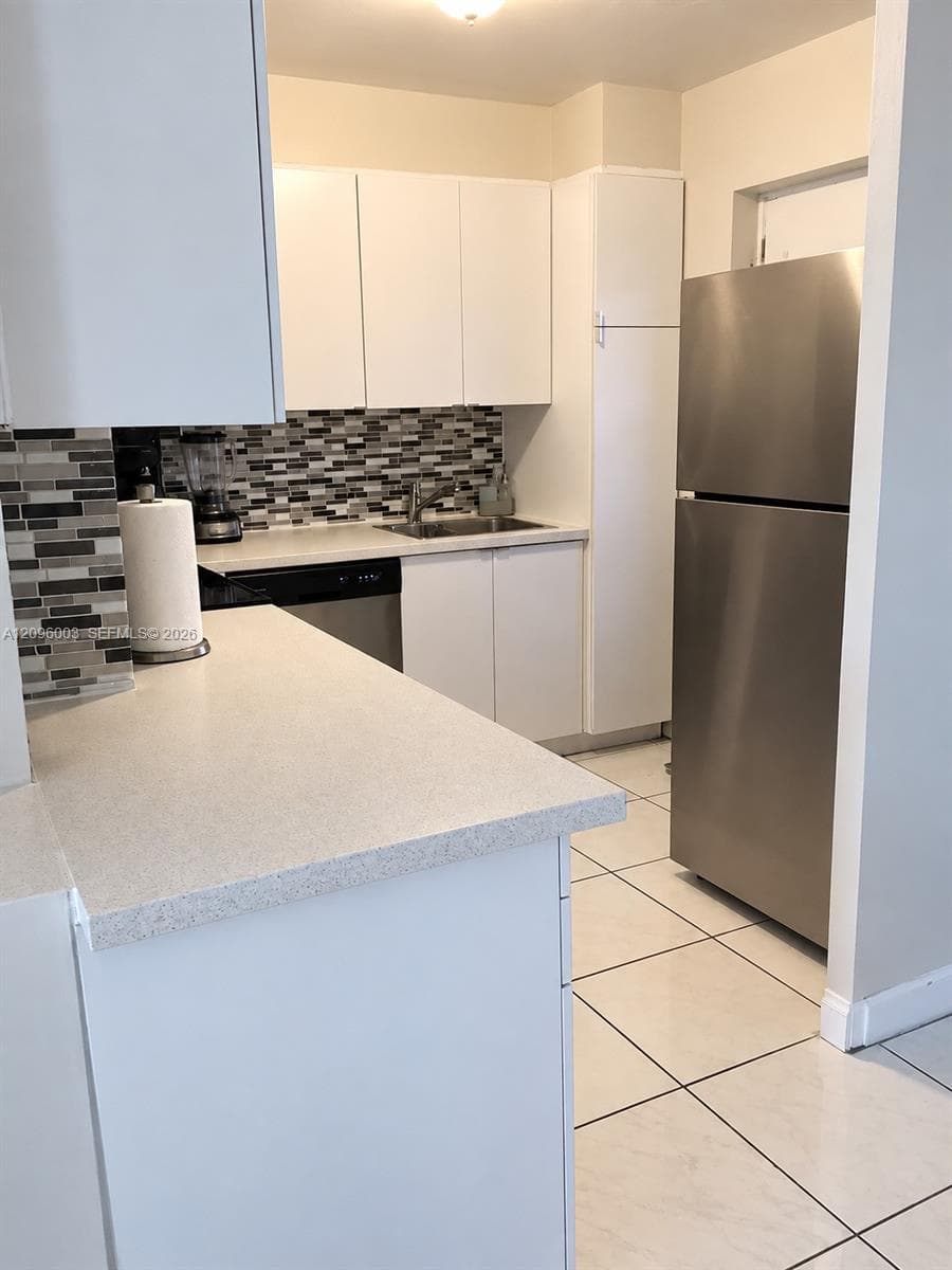 KINGS POINT IMPERIAL COND · #411 in Sunny Isles Beach - Photo 9