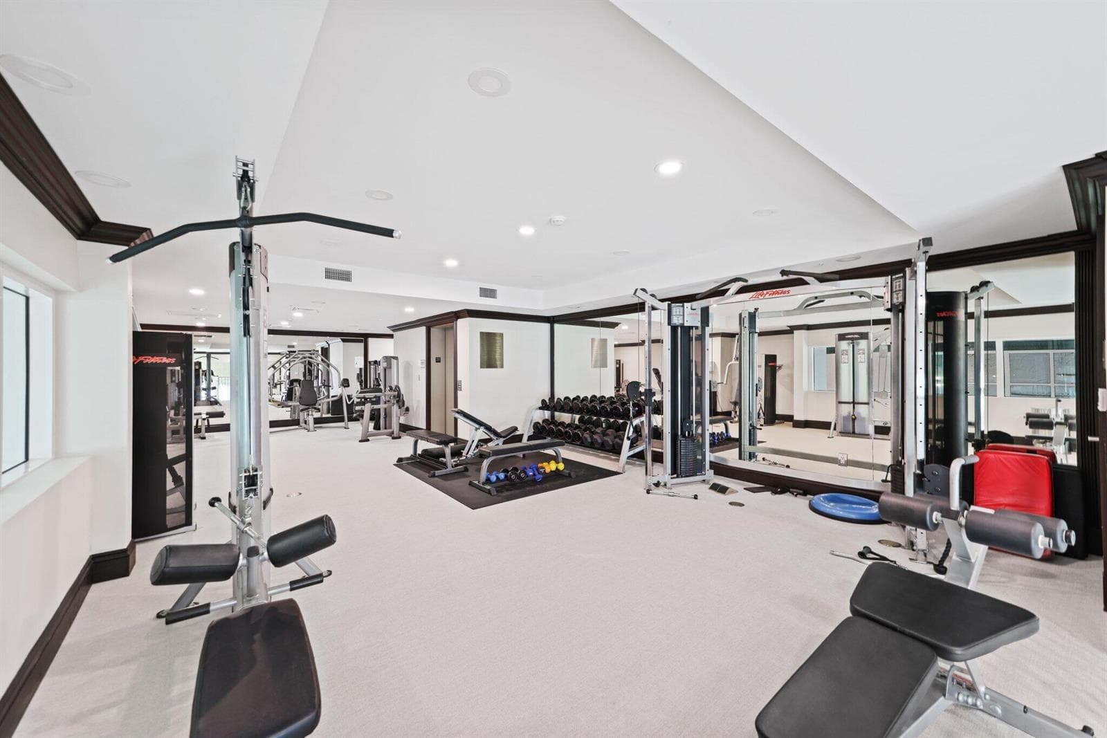 1063 Hillsboro Mile - 71.jpg-SMALL