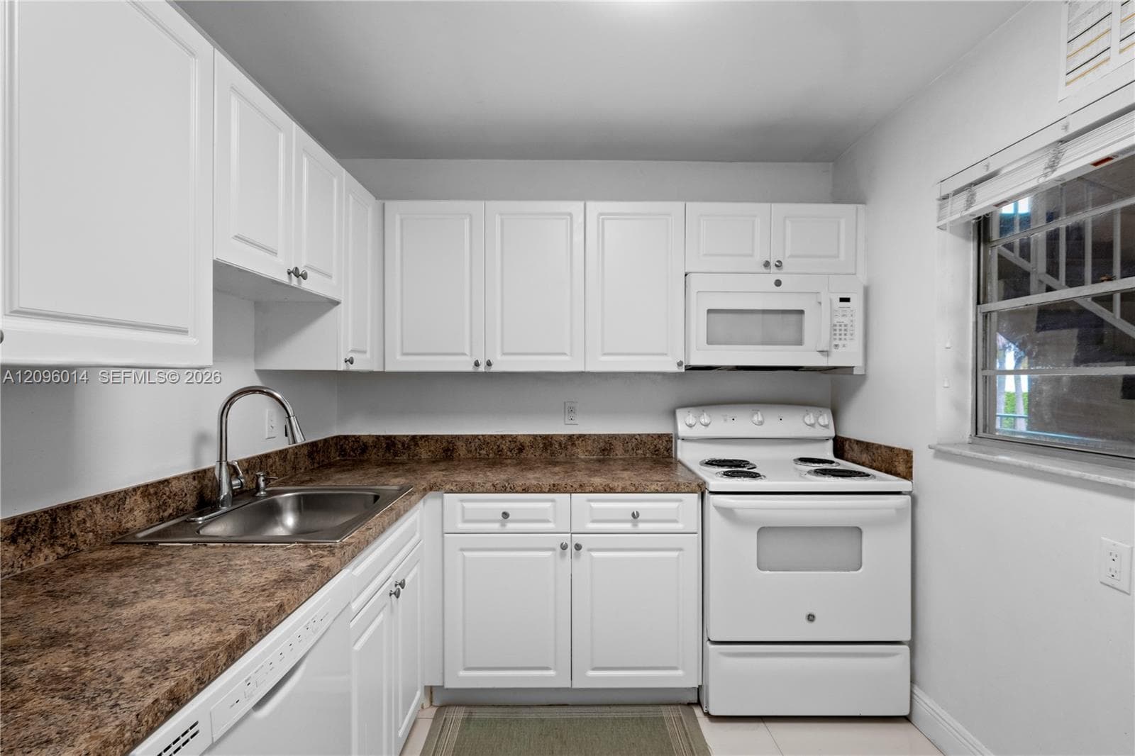 KINGS CREEK SO CONDO · #D-210 in Miami - Photo 14