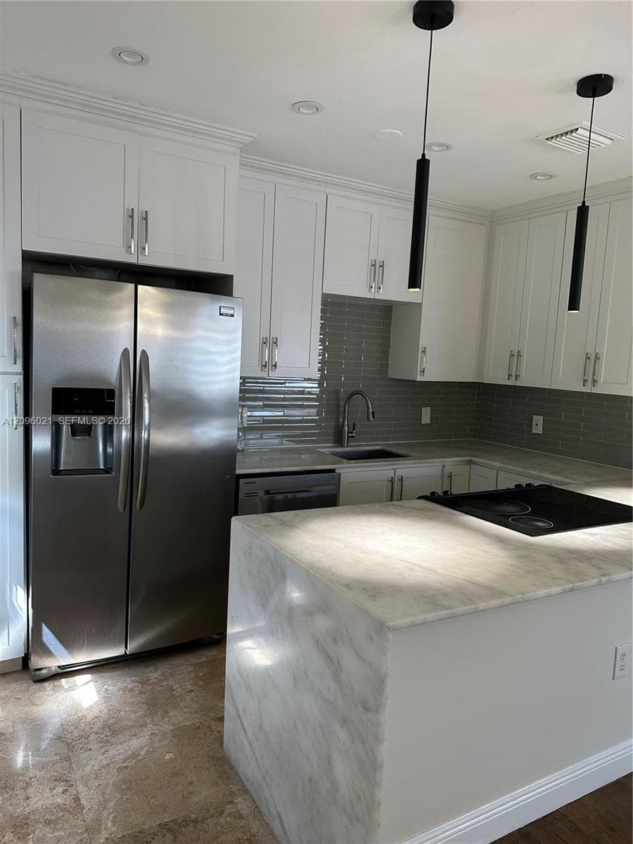 2775 SW 1st St #1 photo 2