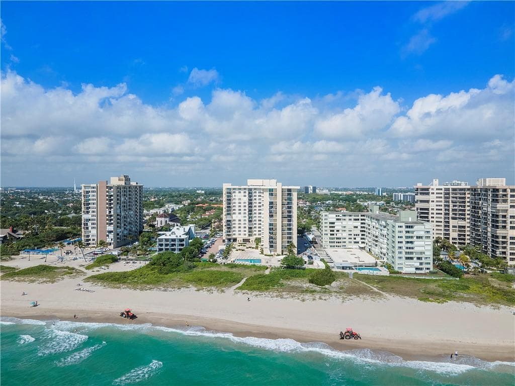 Wide beach