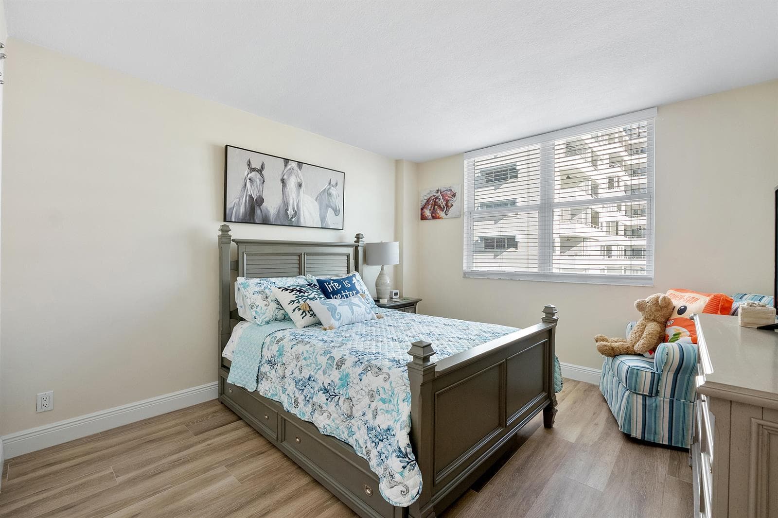 1900 S Ocean Blvd 3G_009