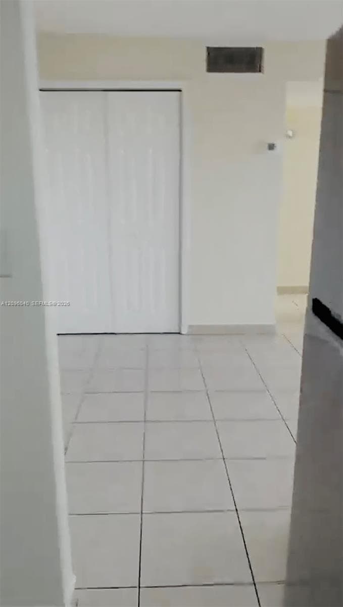 LAS ESTRELLAS CONDO · #407 in Hialeah - Photo 3