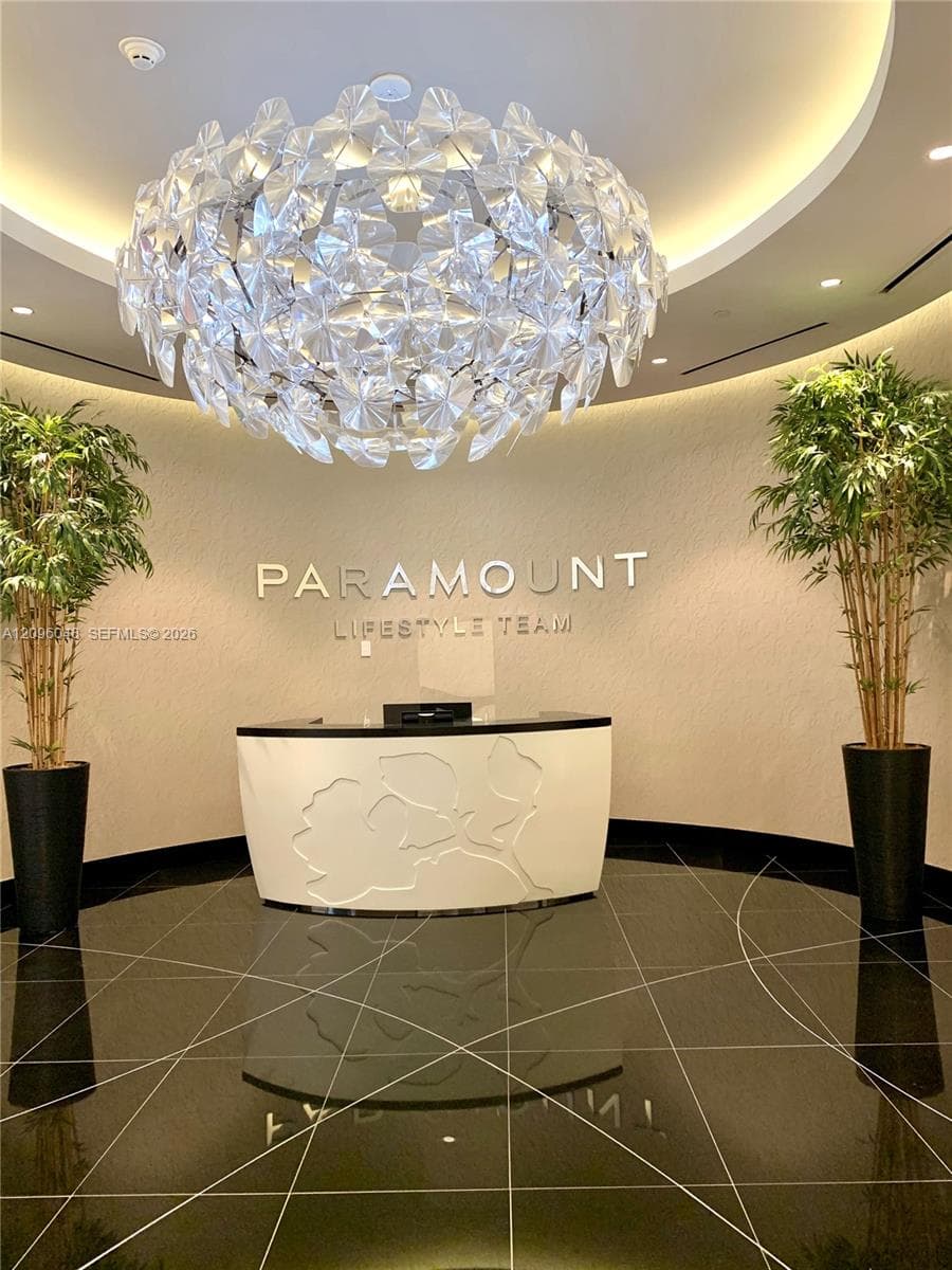Paramount Miami Worldcenter · #510 in Miami - Photo 15