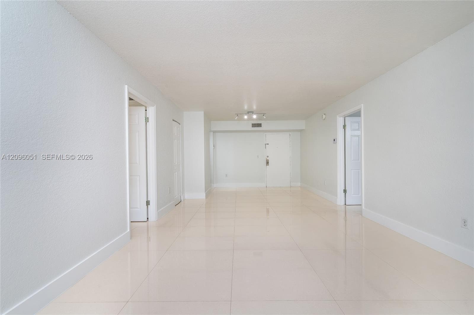 SUNSET VILLAS · #305-9 in Miami - Photo 8