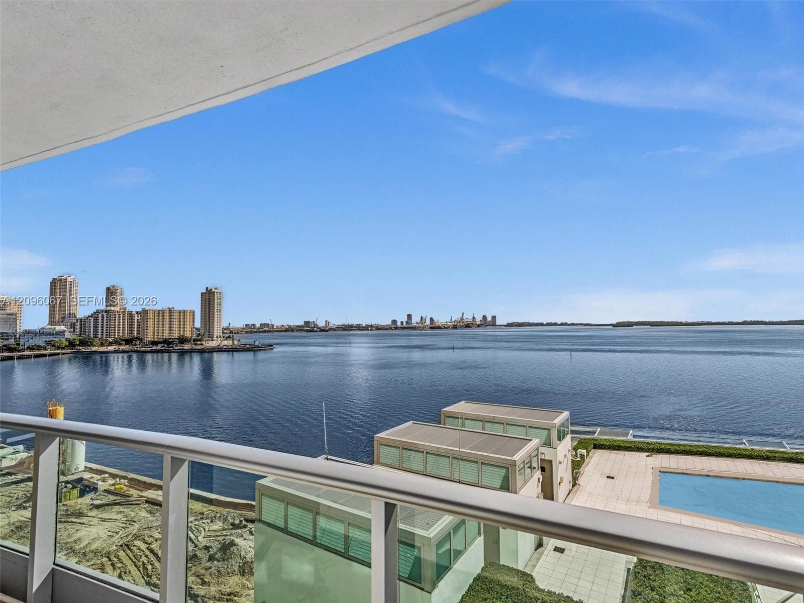 Jade Brickell · #901 in Miami - Photo 43
