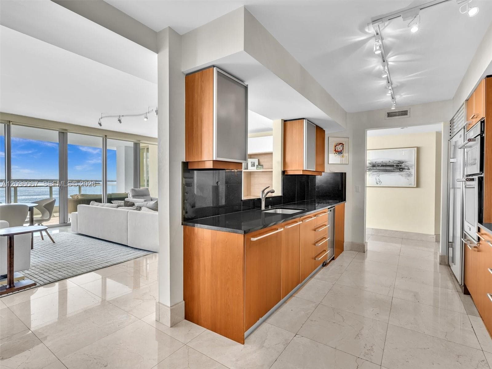 Jade Brickell · #901 in Miami - Photo 16
