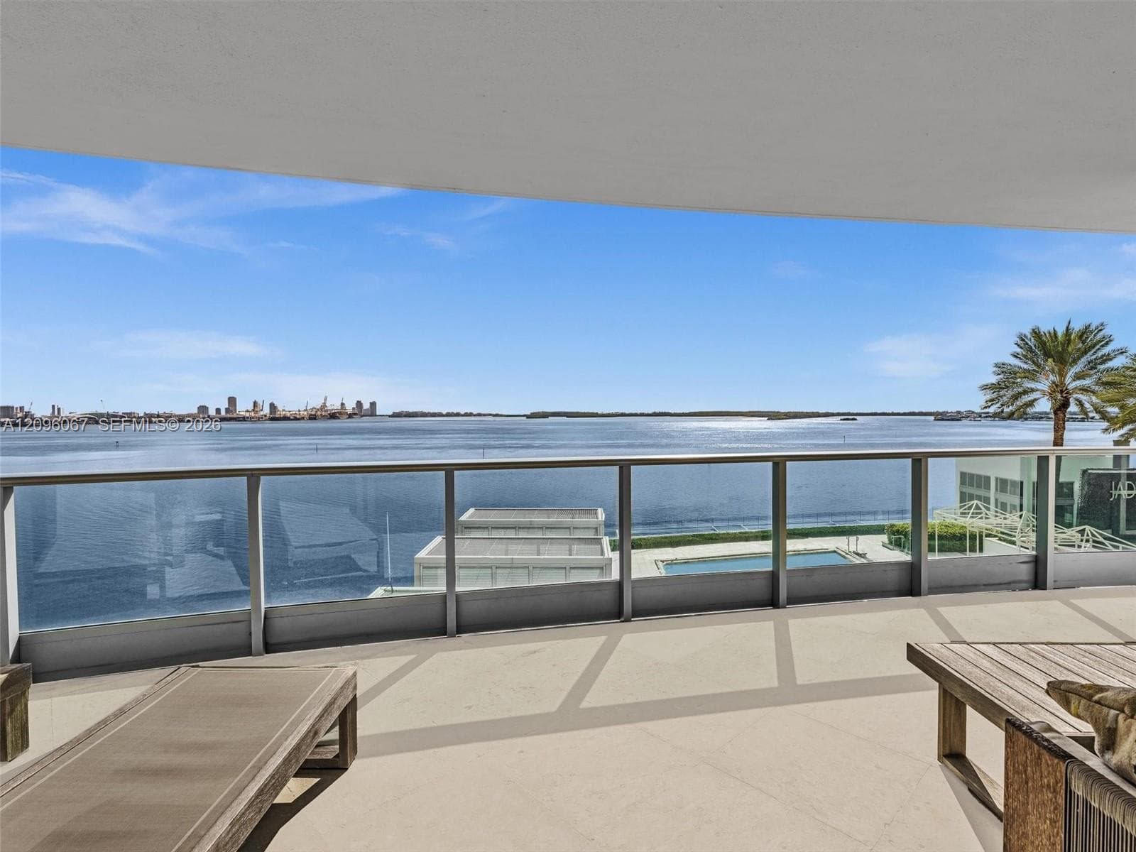 Jade Brickell · #901 in Miami - Photo 20