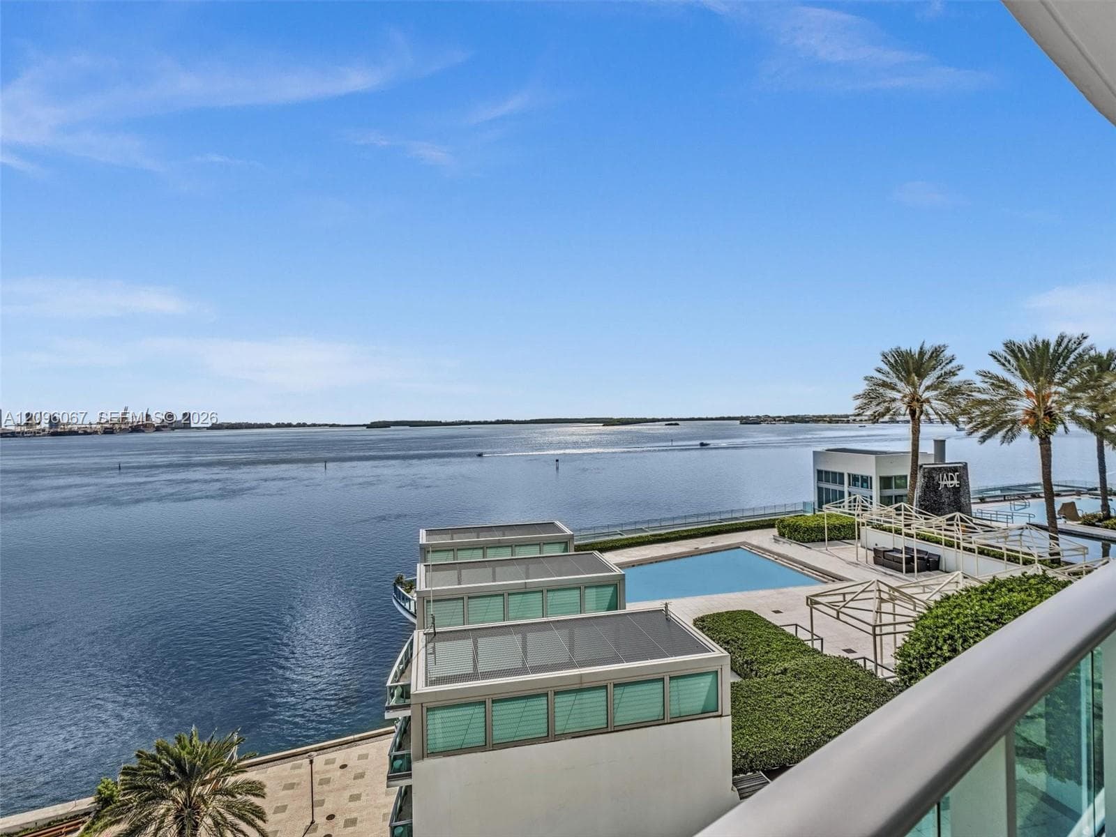 Jade Brickell · #901 in Miami - Photo 41