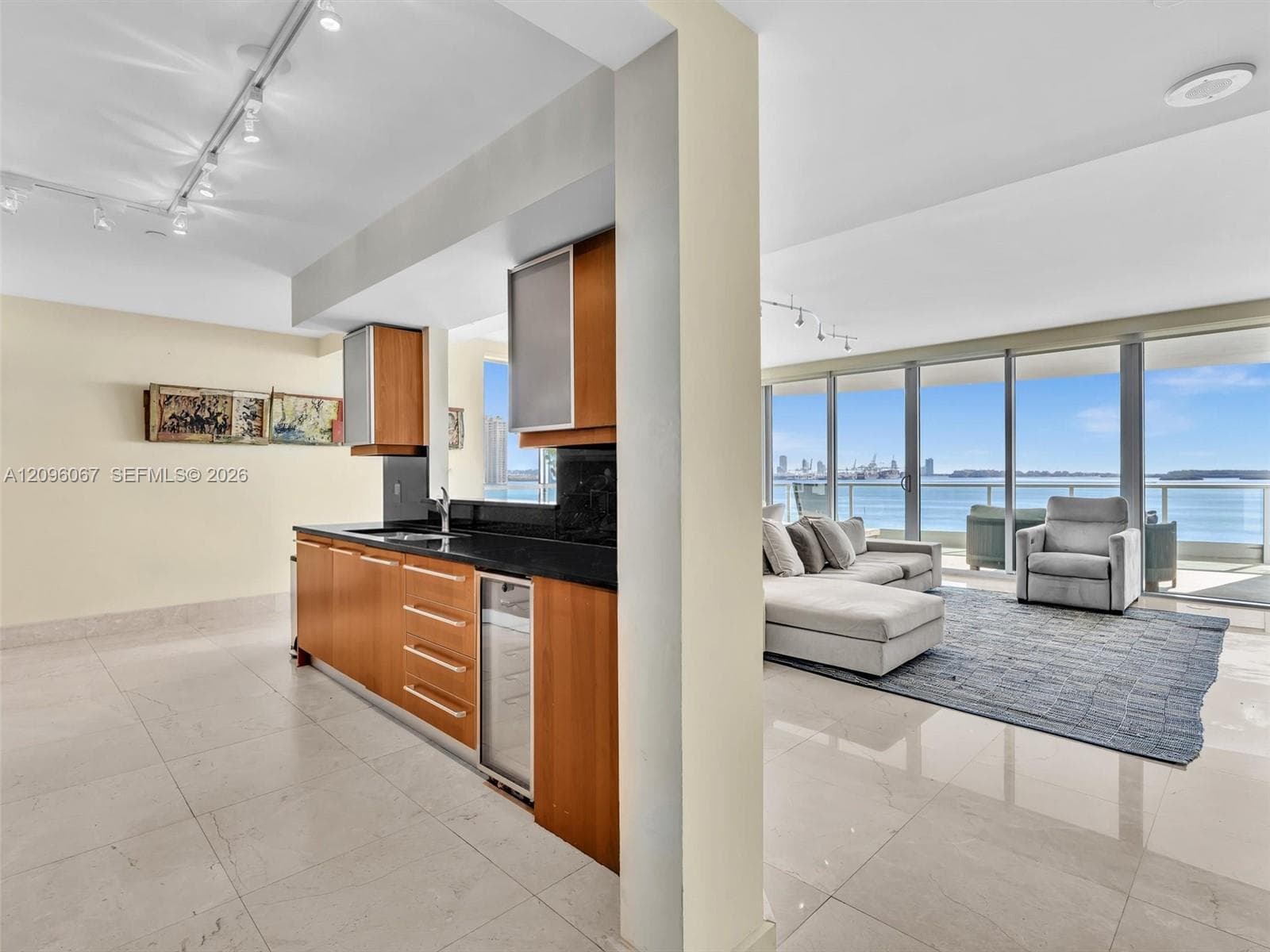 Jade Brickell · #901 in Miami - Photo 11