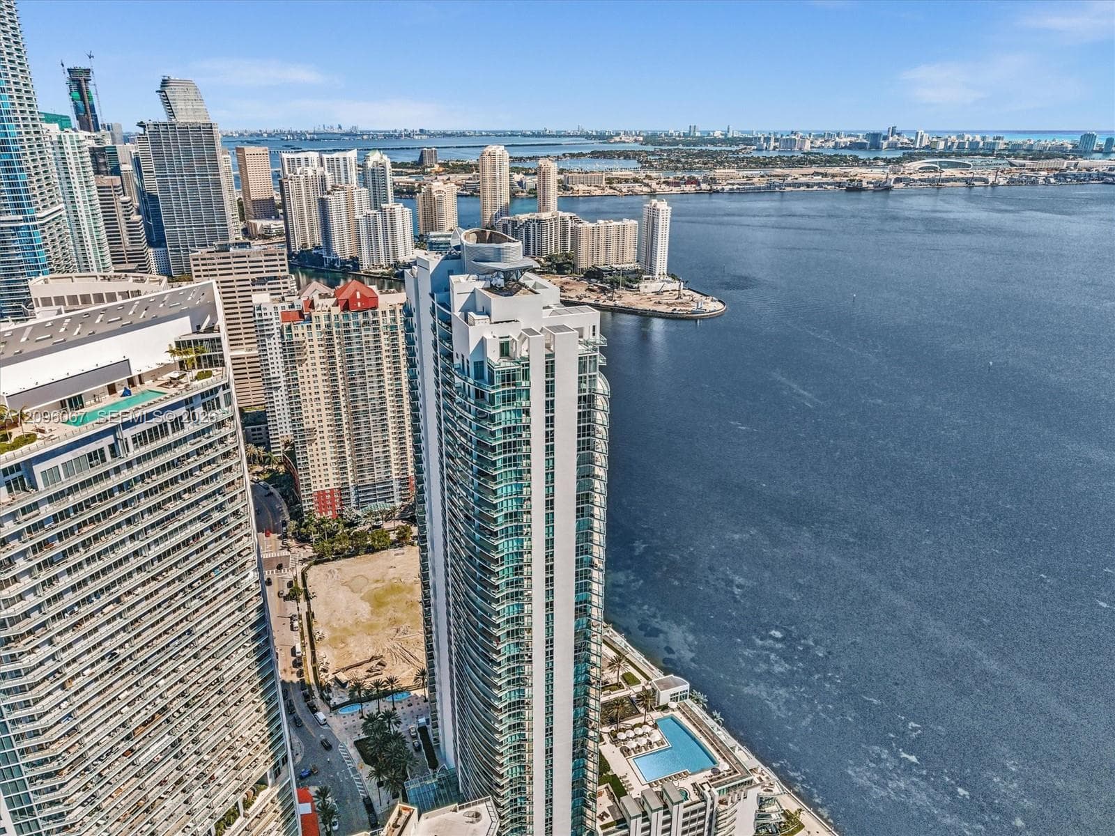 Jade Brickell · #901 in Miami - Photo 60