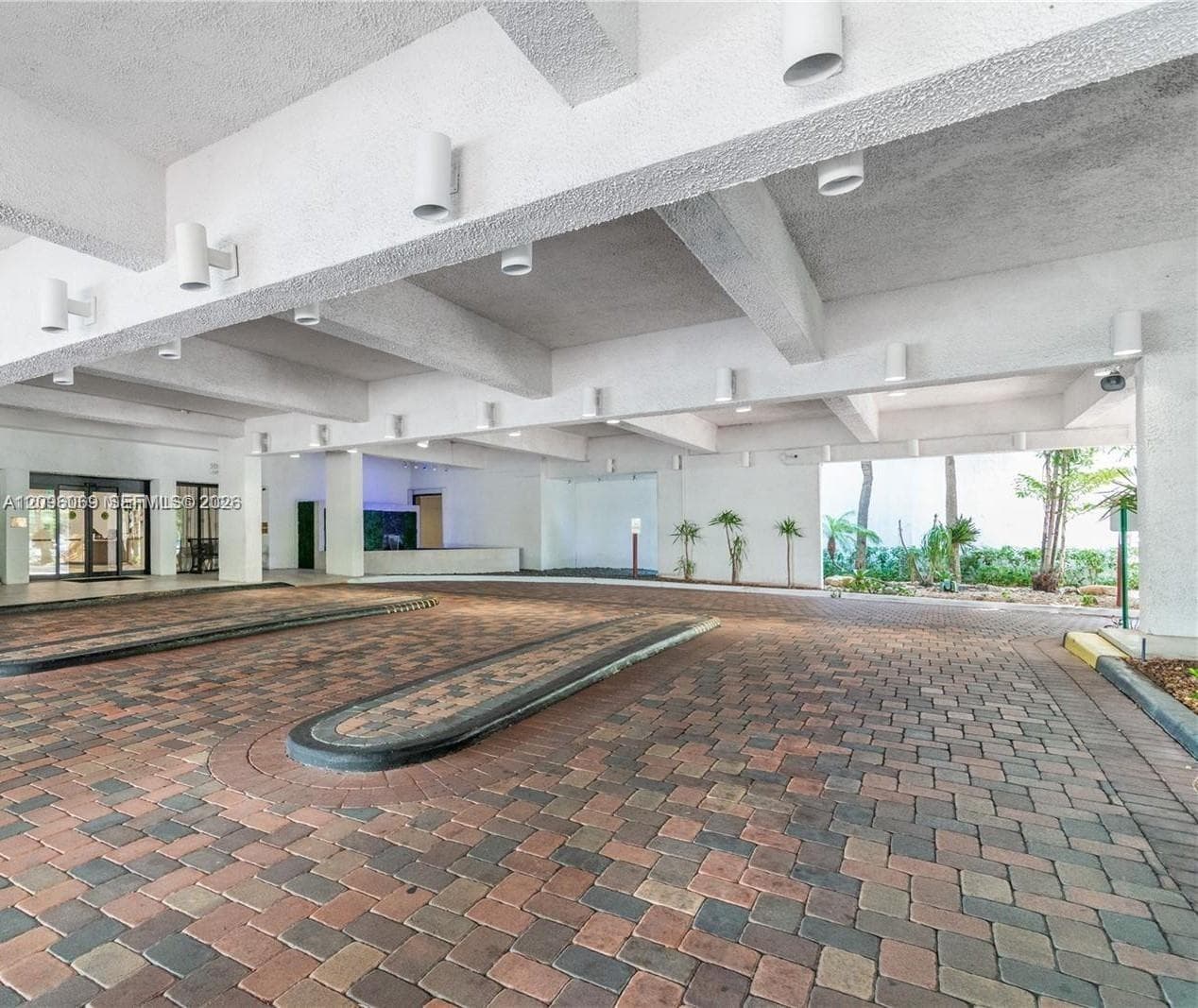 Delvista Towers · #1925 in Aventura - Photo 17