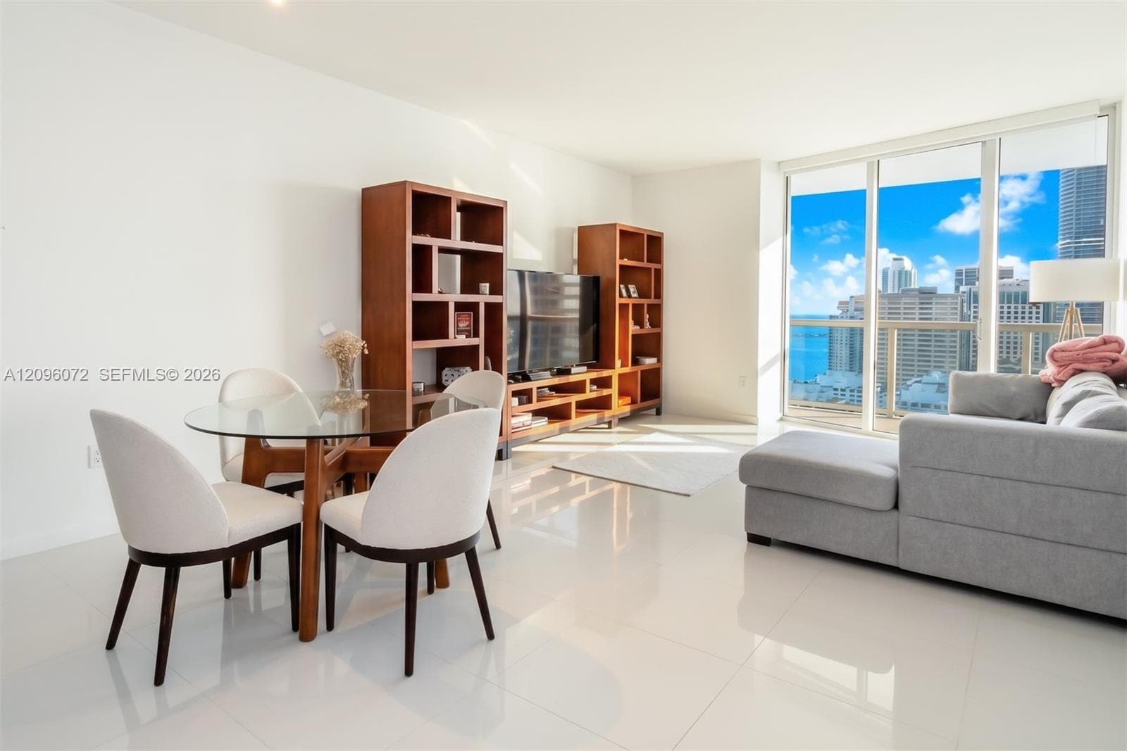 Icon Brickell II · #3207 in Miami - Photo 6