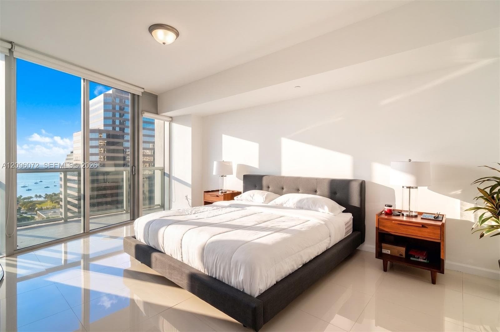 Icon Brickell II · #3207 in Miami - Photo 13
