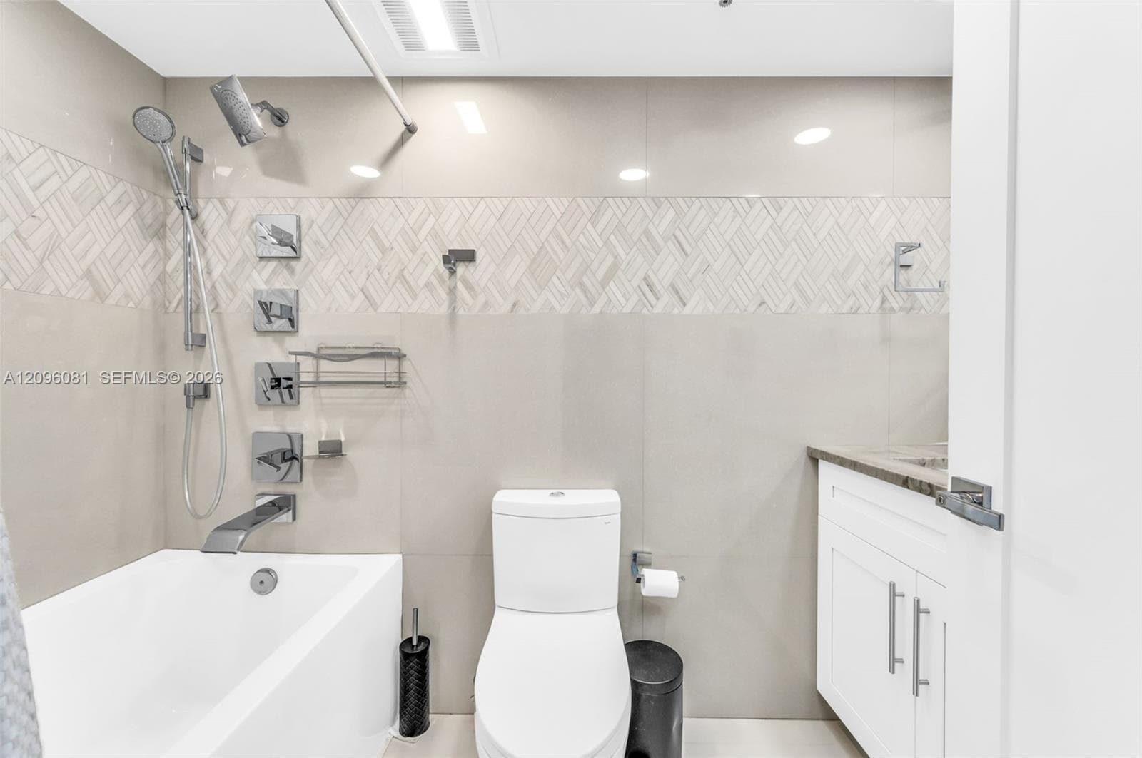 Regency Highland · #306 in Highland Beach - Photo 11