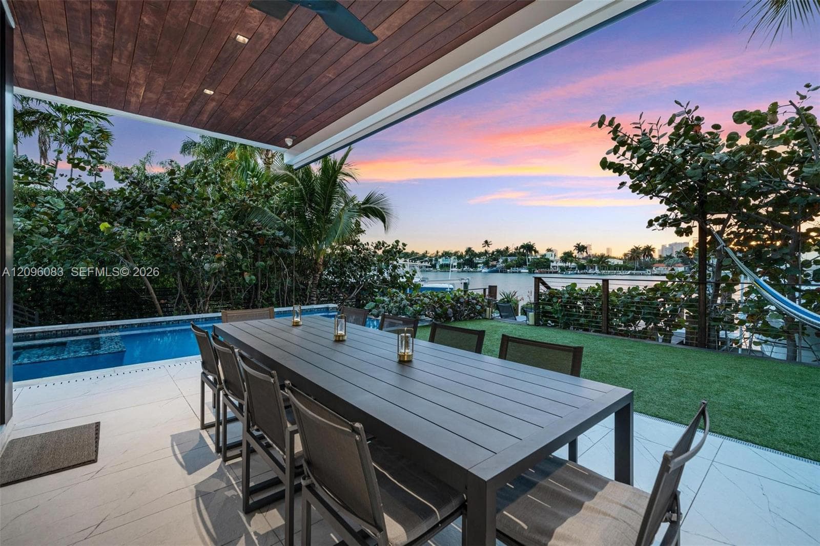 226 W Rivo Alto Dr photo 42