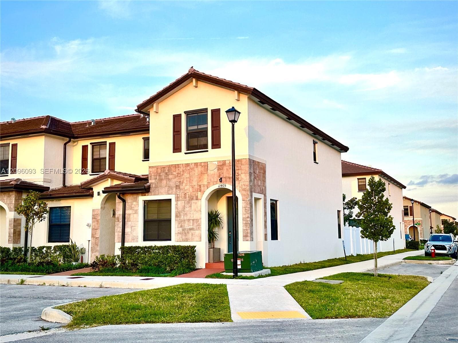11405 W 33rd Ln #11405 photo 1