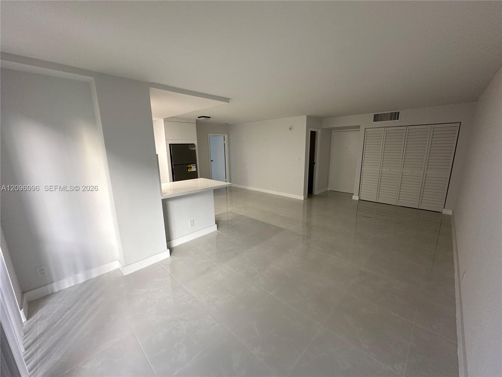 PLAZA OF AMERICAS CONDO P · #215 in Sunny Isles Beach - Photo 13