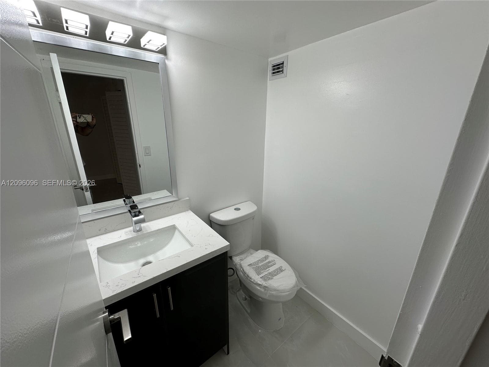 PLAZA OF AMERICAS CONDO P · #215 in Sunny Isles Beach - Photo 12
