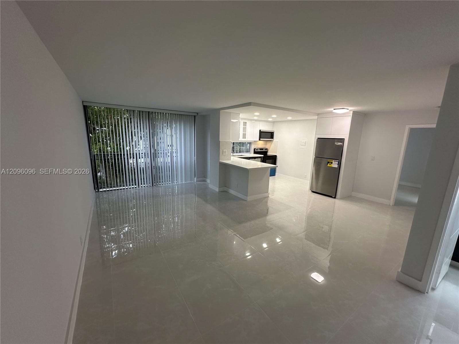 PLAZA OF AMERICAS CONDO P · #215 in Sunny Isles Beach - Photo 7