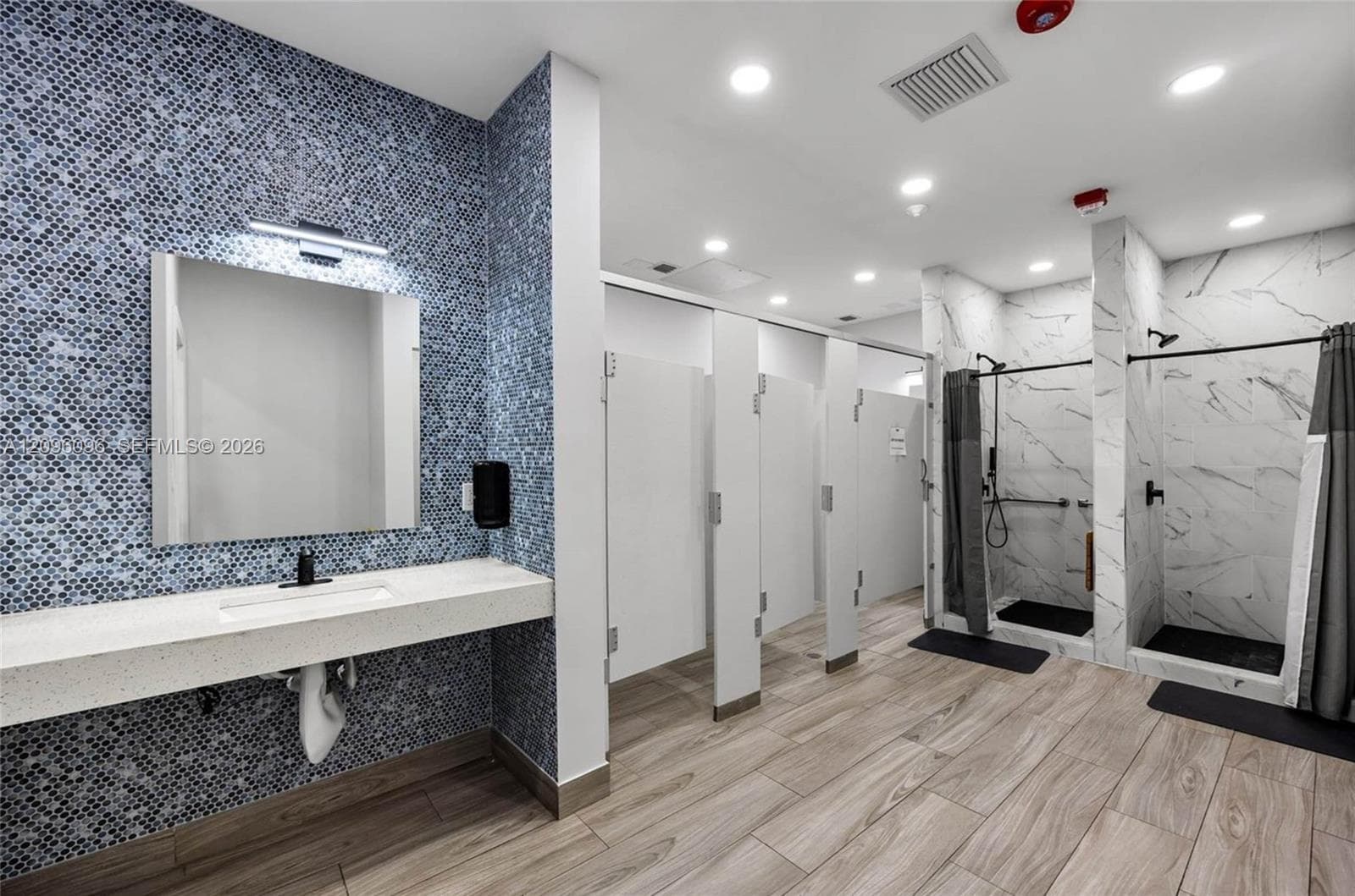 PLAZA OF AMERICAS CONDO P · #215 in Sunny Isles Beach - Photo 35
