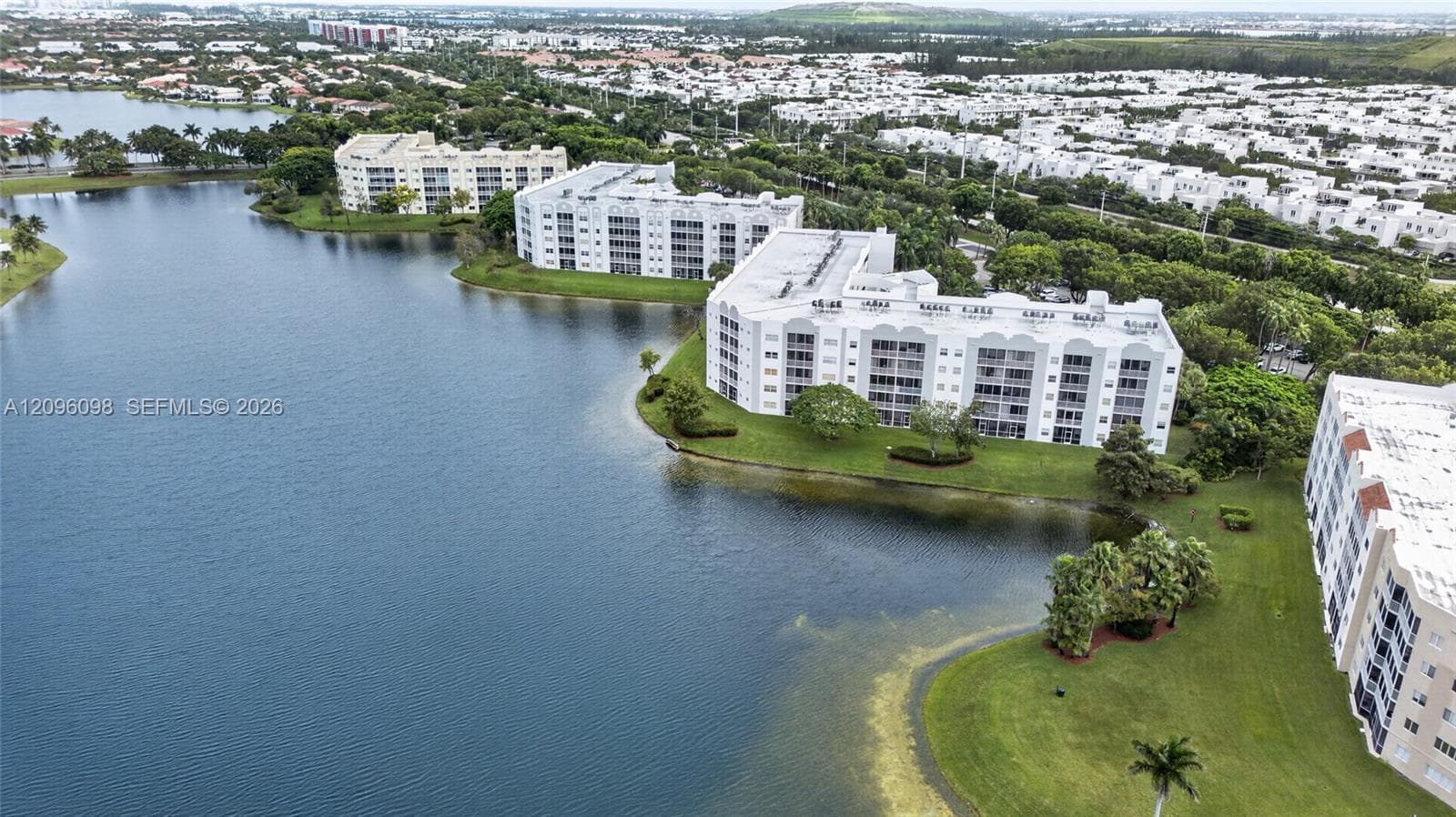 DORAL ISLES CAPTIVA · #102 in Doral - Photo 42