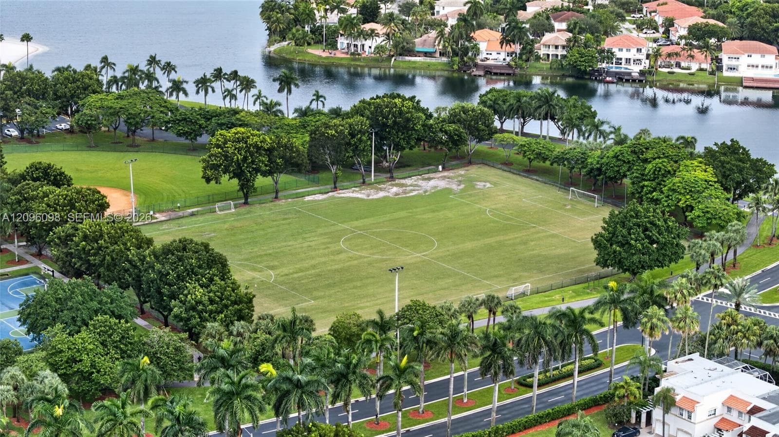 DORAL ISLES CAPTIVA · #102 in Doral - Photo 45