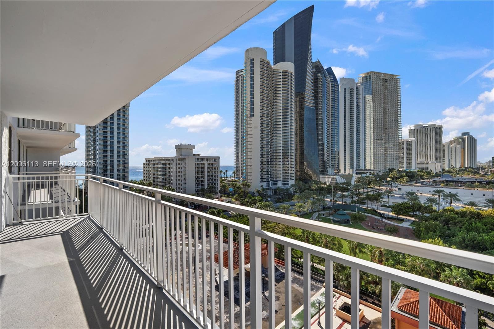 WINSTON TOWERS 600 CONDO · #1103 in Sunny Isles Beach - Photo 27