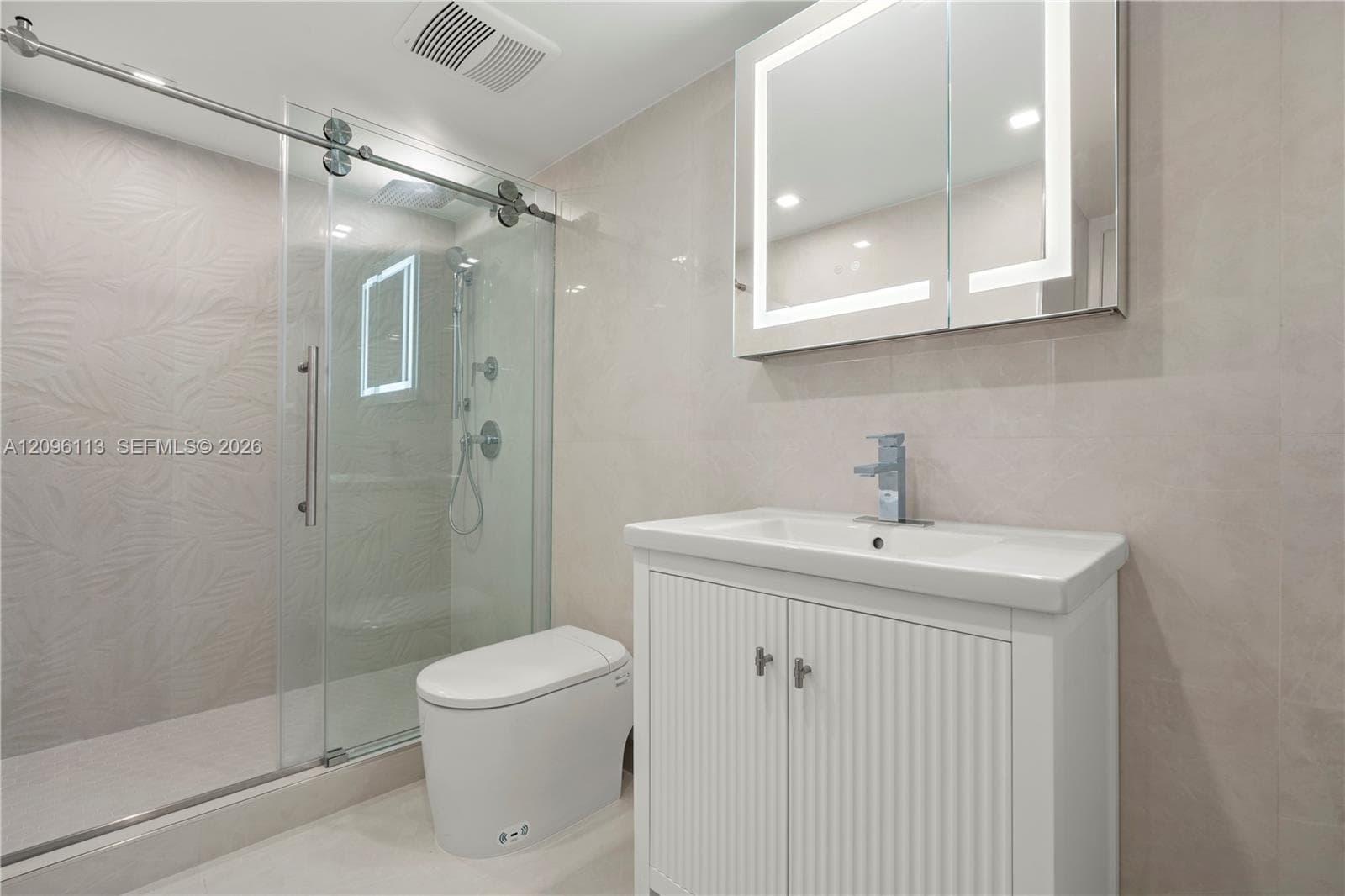WINSTON TOWERS 600 CONDO · #1103 in Sunny Isles Beach - Photo 6
